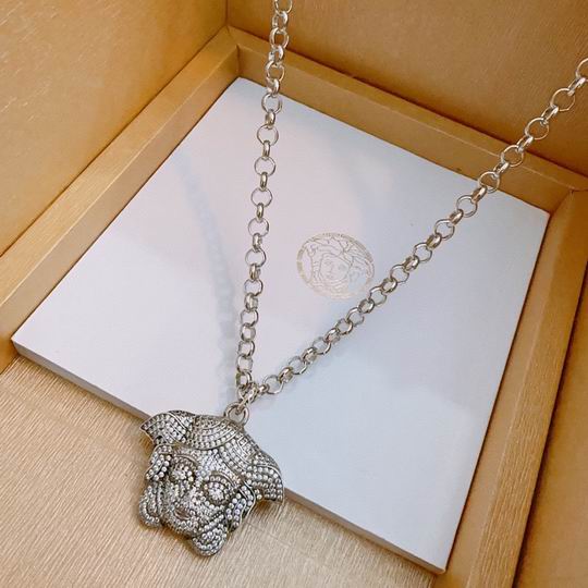 Versace necklace 12lyh145